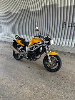 SUZUKI SV 650 1999 Yellow