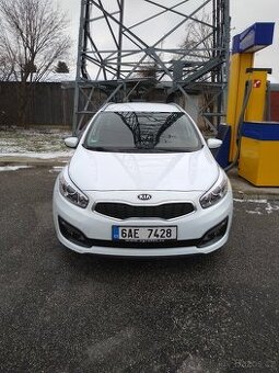 Pronájem Kia Ceed Kombi 2017r.v 3300 Kč/tyden na Bolt, Uber