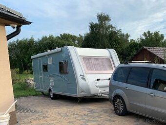 Karavan Caravelair Venicia 566, 6 osob, klimatizace, palandy
