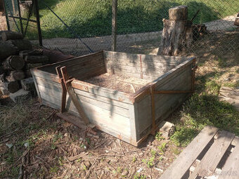 bedna do trojbodu za traktor