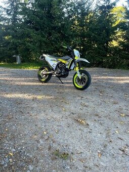 Husqvarna 701 SM