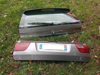BMW X5 E53 RV 2004 VÍKO KUFRU SPODNÍ A HORNÍ, 5 DVEŘE KOMPLE