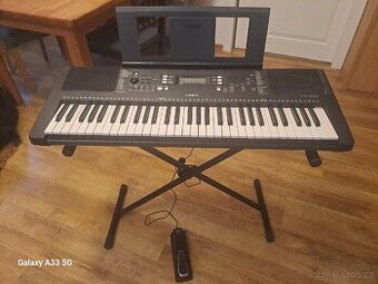 Klavesy YAMAHA PSR E363