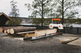 Pásová pila Logosol B751 s benzínovým motorem 15 hp