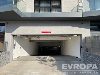 Garážové stání v ulici Ramonova, novostavba - 1