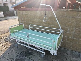 Elektrická polohovací postel