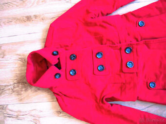 Zimní kabát zn. Mango, vel. M/38, 100% bavlna, jasně červený