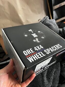 Rozšiřovací podložky pod kola 35mm