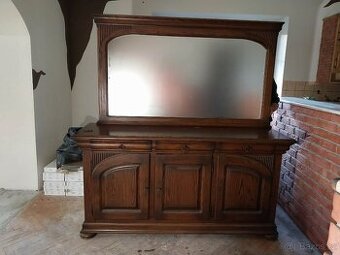 Masivní rustikalni komoda a další nábytek zdarma