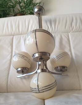 Starožitný lustr art deco chrom koule s pruhy