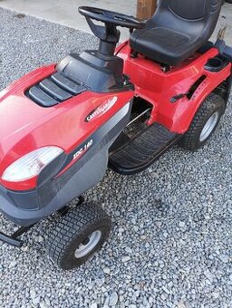 Zahradní traktor Castelgarden XDC140