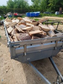 Prodám vozík palivového dřeva smrkové odkory