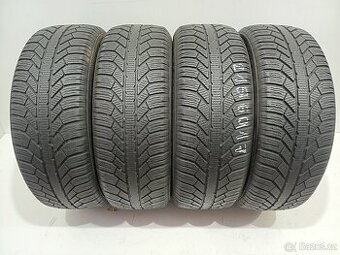 Zimní pneu 215/60/17 Semperit