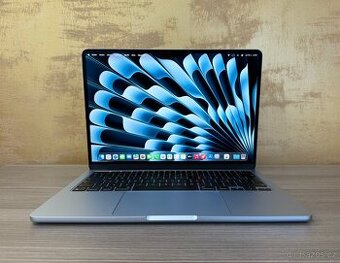 MacBook Air 13" 2025 M4 16GB 256GB modrá, baterie 100%