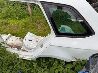 Vyřezovy dil karoserie - 1