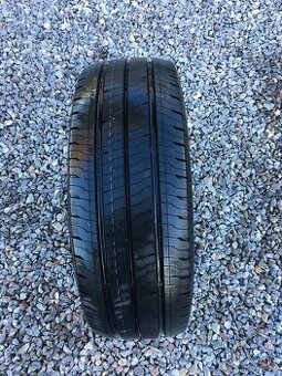 Pneu 235/65 R16 C
