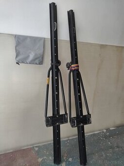 Střešní nosič kol