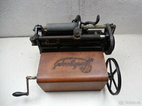 Starý přístroj Parlograf - 1