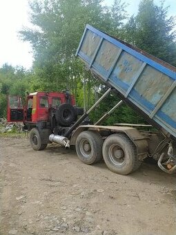 Tatra 815 kontejner