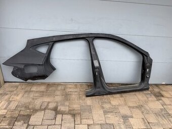 pravý bok blatník bočnice Cupra Formentor 5FF