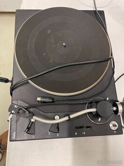 Gramofon Tesla HC 43