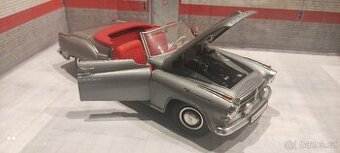Borgward Isabela Revell Cabrio 1:18