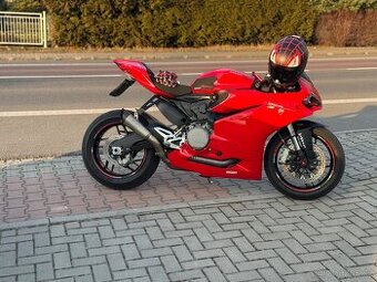 Ducati Panigale 959 - 1