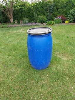 Plastové becky 120l