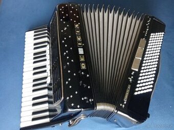Akordeon , Harmonika Delicia III
