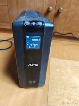 UPS APC PRO 900 - 1