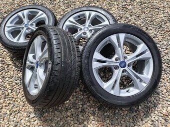 Originální kola Ford 225/50/17 top stav