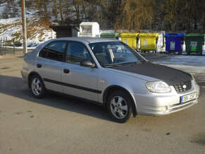 Hyundai Accent SLEVA