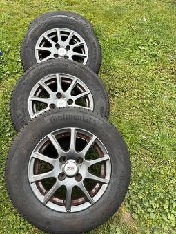 Alu kola plus nove pneu 5.5j 14H et 35