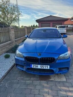 Osobní automobil BMW M5, FV91