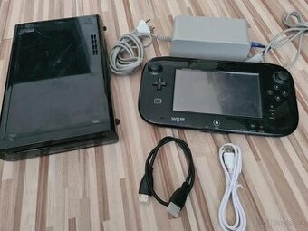 Nintendo Wii U 32GB + Hry