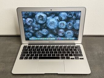 Macbook Air 11" 2013 / I5 / 4GB / 128GB - DPH