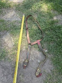 KRASNY STARY KOŽENÝ DŮSTOJNICKÝ ZAVĚSTNÍK NA RU ŠAVLI