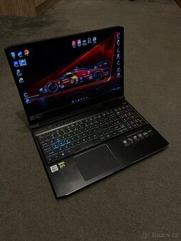 ACER Predátor Helios 300