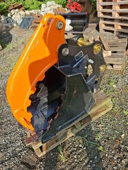 Lopata - lžíce na minibagr s přidržovačem