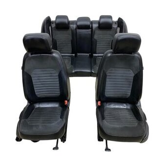 Sedačky černá kůže alcantara VW Passat B7 kombi r.v. 2011