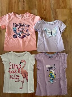 Dívčí trička ve vel. 104 a 110