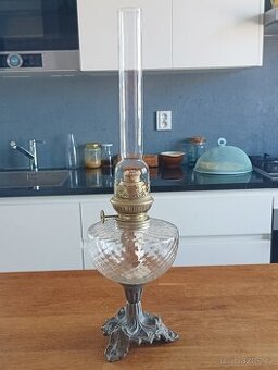 STAROŽITNÁ PETROLEJKA VE STYLU ART NOUVEAU, FRANCIE, 1900