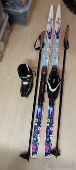 Dětské běžky 125 cm + boty č.34 + hůlky 100 cm
