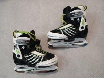 Chlapecké lední brusle - nastavitelná velikost (35 - 38)