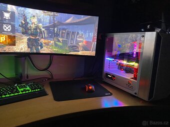 RTX 4080 SUPER , RYZEN 9 5900X , 32 GB DDR .