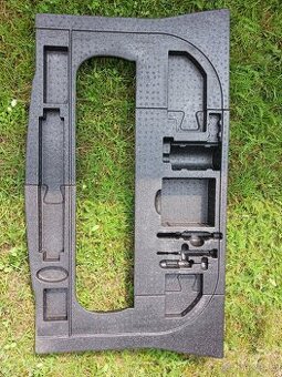 PRODÁM POLYSTYRENOVOU VLOŽKU DO KUFRU ŠKODA CITIGO