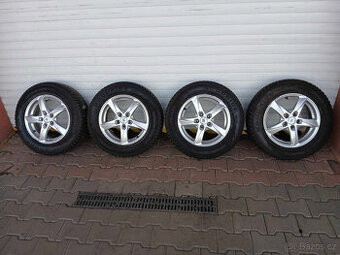 FIAT TIPO / Fiat 500L sada kol s pneu R15"