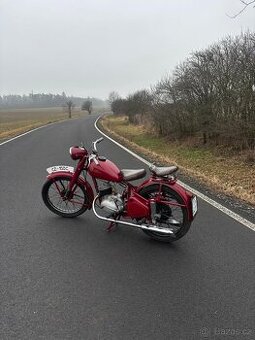 Prodám ČZ 150c s tp a stk na 4roky