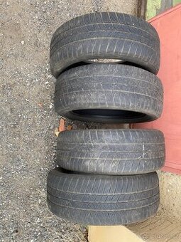 Barum Polaris 5  215/55 R 17 zimní pneumatiky na dojetí