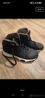 Dětské zateplené zimní boty zn.UMBRO velikost č.35